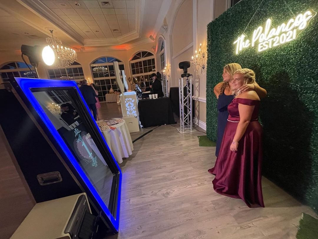 221822848_178429917672702_1412838901871217566_n